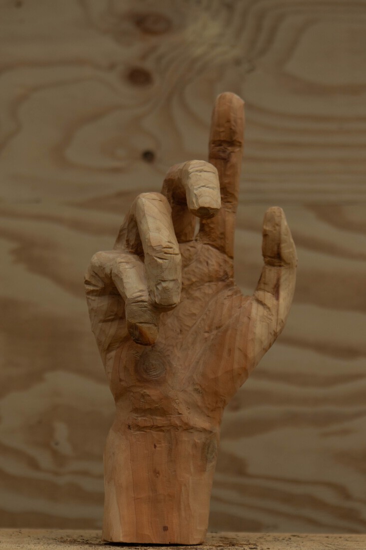 Hand