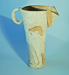 deze keramische objecten zijn veelal rakugestookt