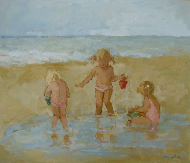 Kleine meisjes aan het strand