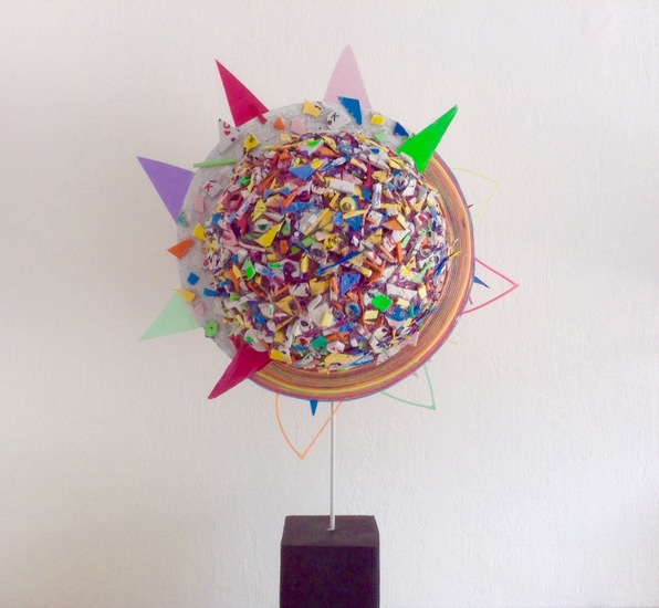 Cosmisch bol object 2012 9