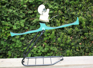 Objecten gemaakt van 2e hands voorwerpen.