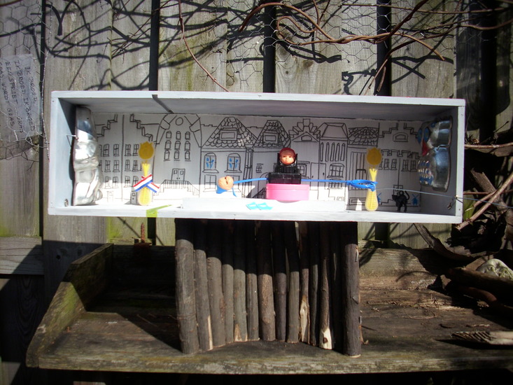 DE KUS/ playing hard to get