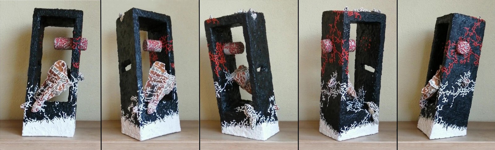 51.9987073,5.3058813,19zH4,h58xb27xd27,2021