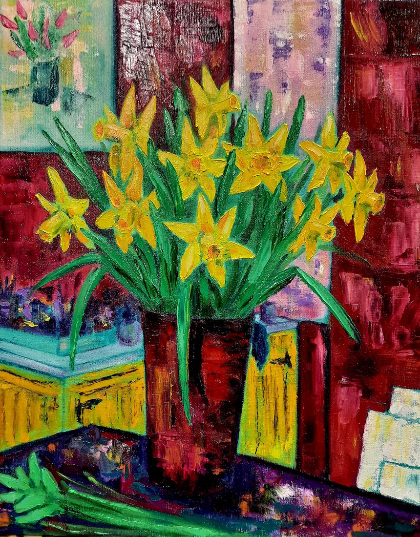 Narcissen in rode vaas 