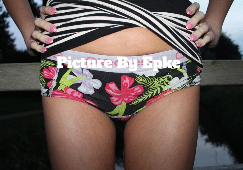 Upskirtwatcher 6