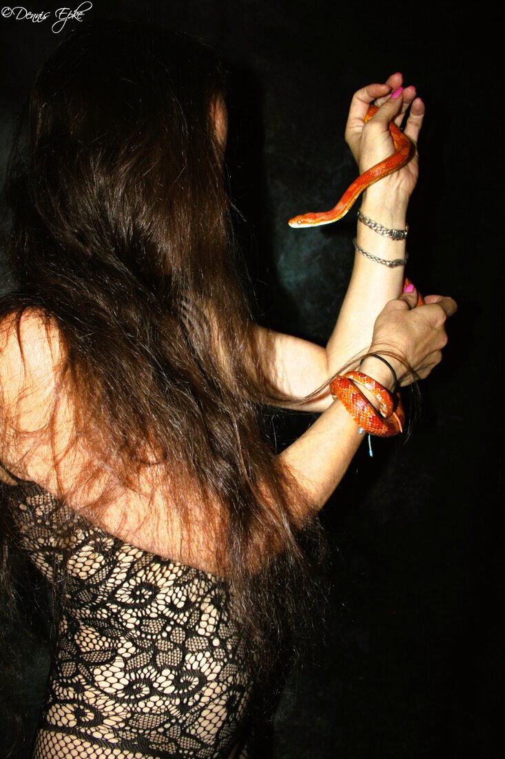 Snake Girl 