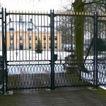 Opsluiten/Opgesloten - Nico Tiemessen