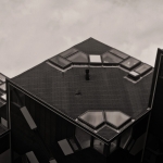 Opsluiten/Opgesloten - Petra van Loon