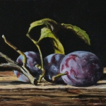 Three plumps with leaves