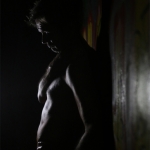 Man bij de muur werk 5