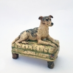 Boerenfox Tess op bankje II