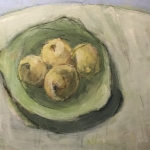 groene schaal met citroenen