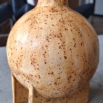 Bolfles op voetje