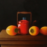 Verse Kakivruchten (met klein blad) en oud roodketeltje.