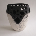 Gaten vaas (Naked Raku)