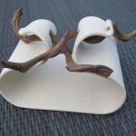 Schaal met druiftakken