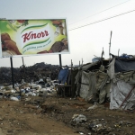 Reclamebord Knorr bij Luanda Angola
