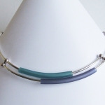 halssieraad kleur met bolletjes