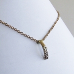 gouden hangertjes van trouwring