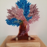 Karin Kuik - Boom in blauw, paars en roze