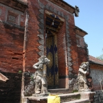 Narmada: Miru Temple Yayasan Krama