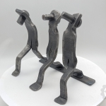 Beeldje Langneus 3 metalen staande figuurtjes 