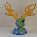 Geel rood gepunte hoorn kop