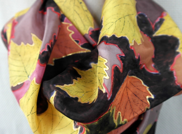 Silk scarf leaf motif 6