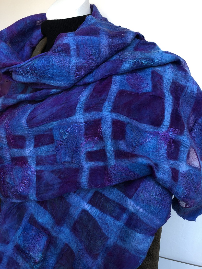 Blauw paarse sjaal