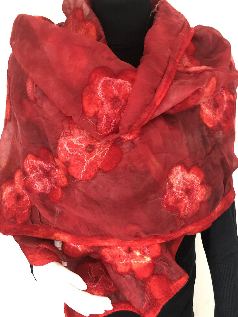 Rode sjaal bloemen