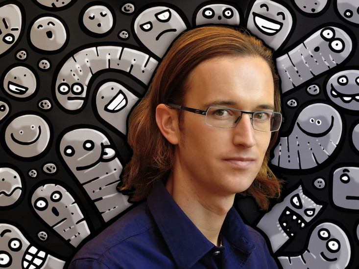 Otofoto - Tussen wurmen