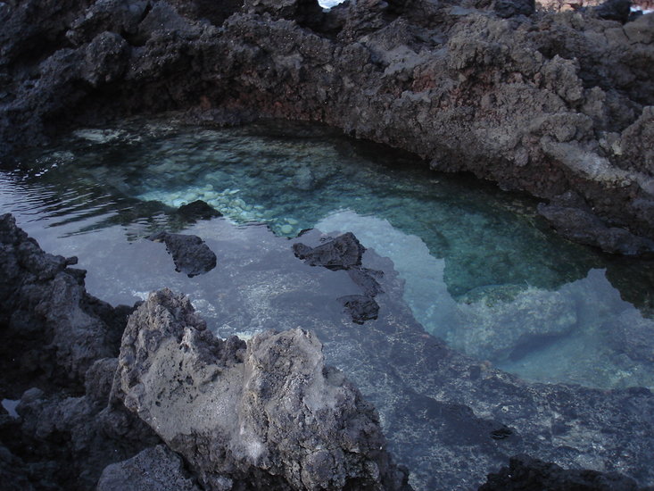 Water stroming in kleur