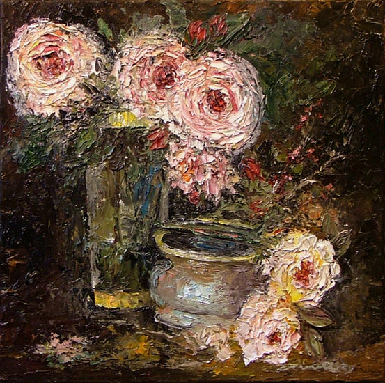 Rozen in glazen vaas met pot