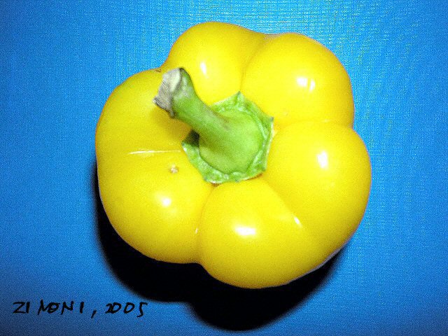 Soft yellow paprika