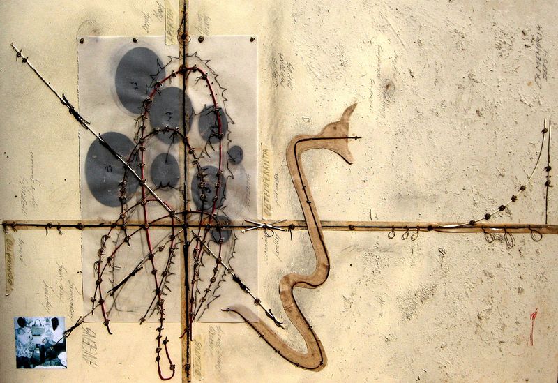 Binary Oppositions 04