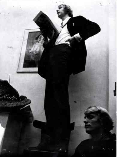 Simon Vinkenoog opent een tentoonstelling