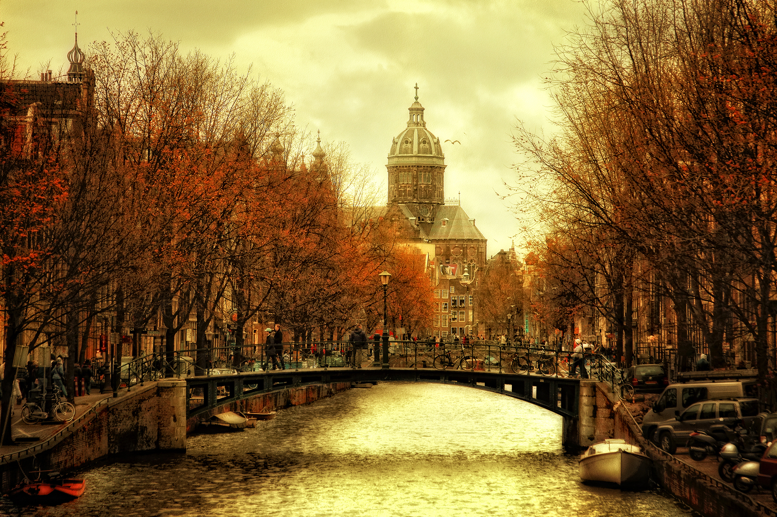 Amsterdam in Autumn Mood