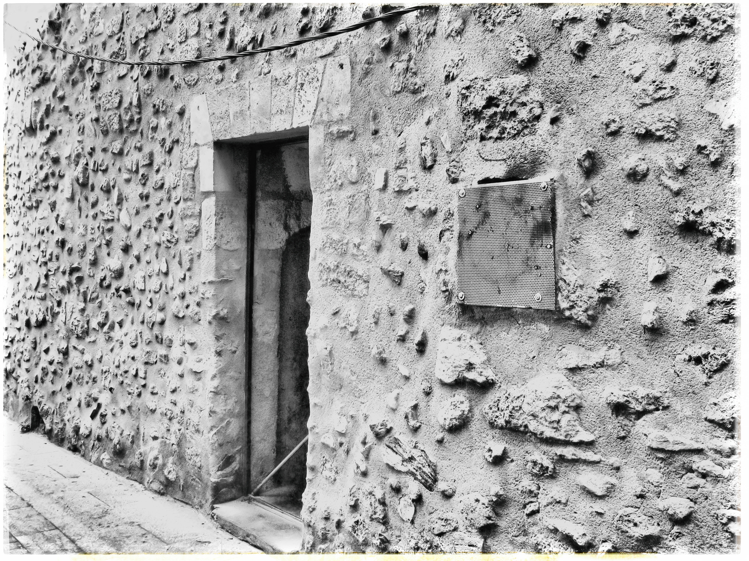 31 BORDEAUX, FRANCE. In Black and White!