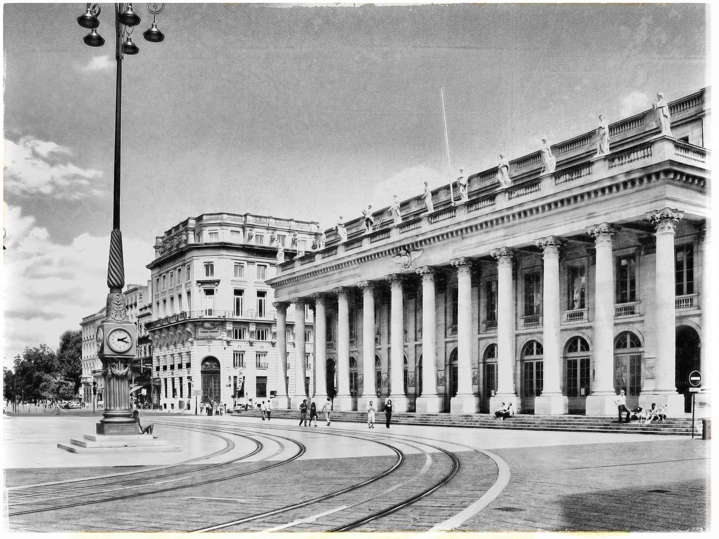 46 BORDEAUX, FRANCE. In Black and White