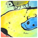 Vreemde wezens komen en gaan, maar verlaten mij nooit. Speelse vormen, figuren, vlekken,... in heldere kleuren met contrasterend zwart.