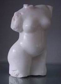 vrouwentorso (albast)