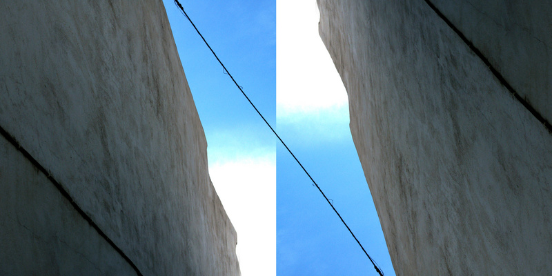 Wall with line all the way through