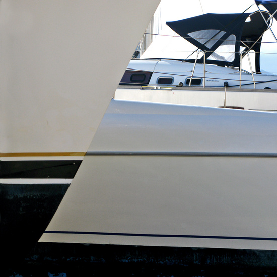 2 boats, 1 line