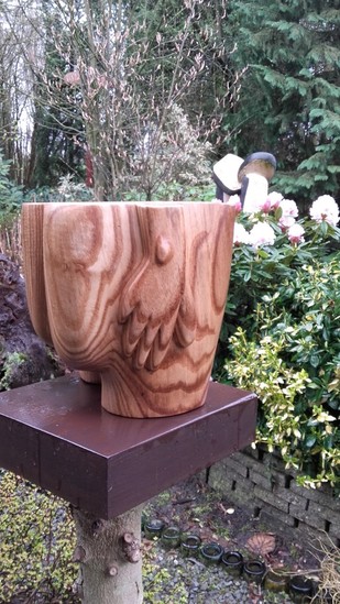 Two Hands Two Bottoms