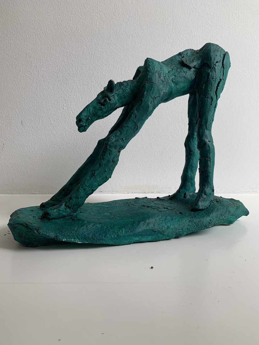 Vooruit gestrekt paard