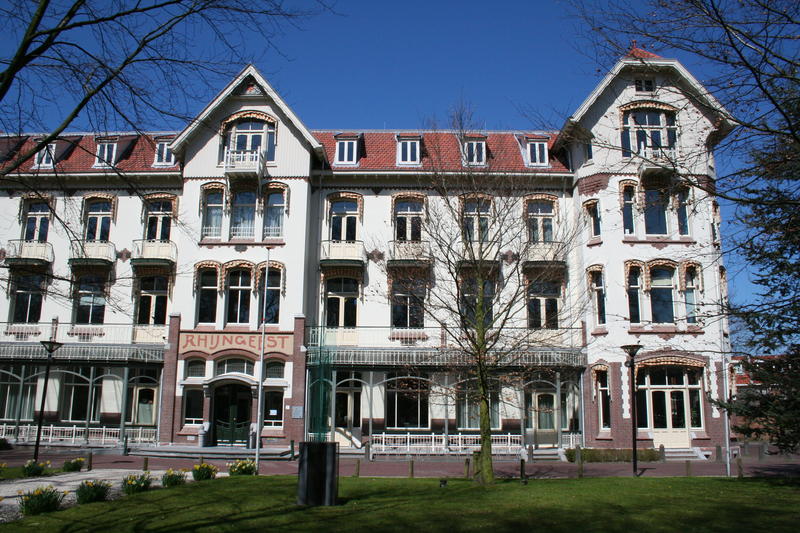 Gemeentehuis -A0
