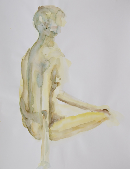 Jonge vrouw, gezeten, op de rug gezien.