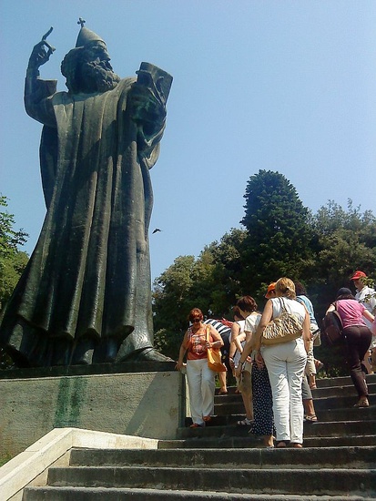 U fili za sriću, Grgur Ninski, Split, Croatia