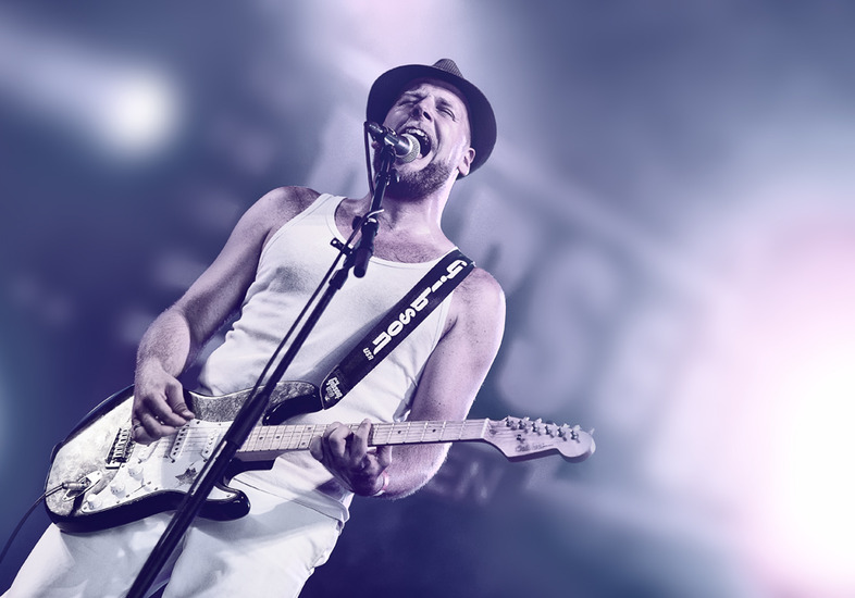 Guitar Player Miss Montreal @ Ribs & Blues festival Raalte 2