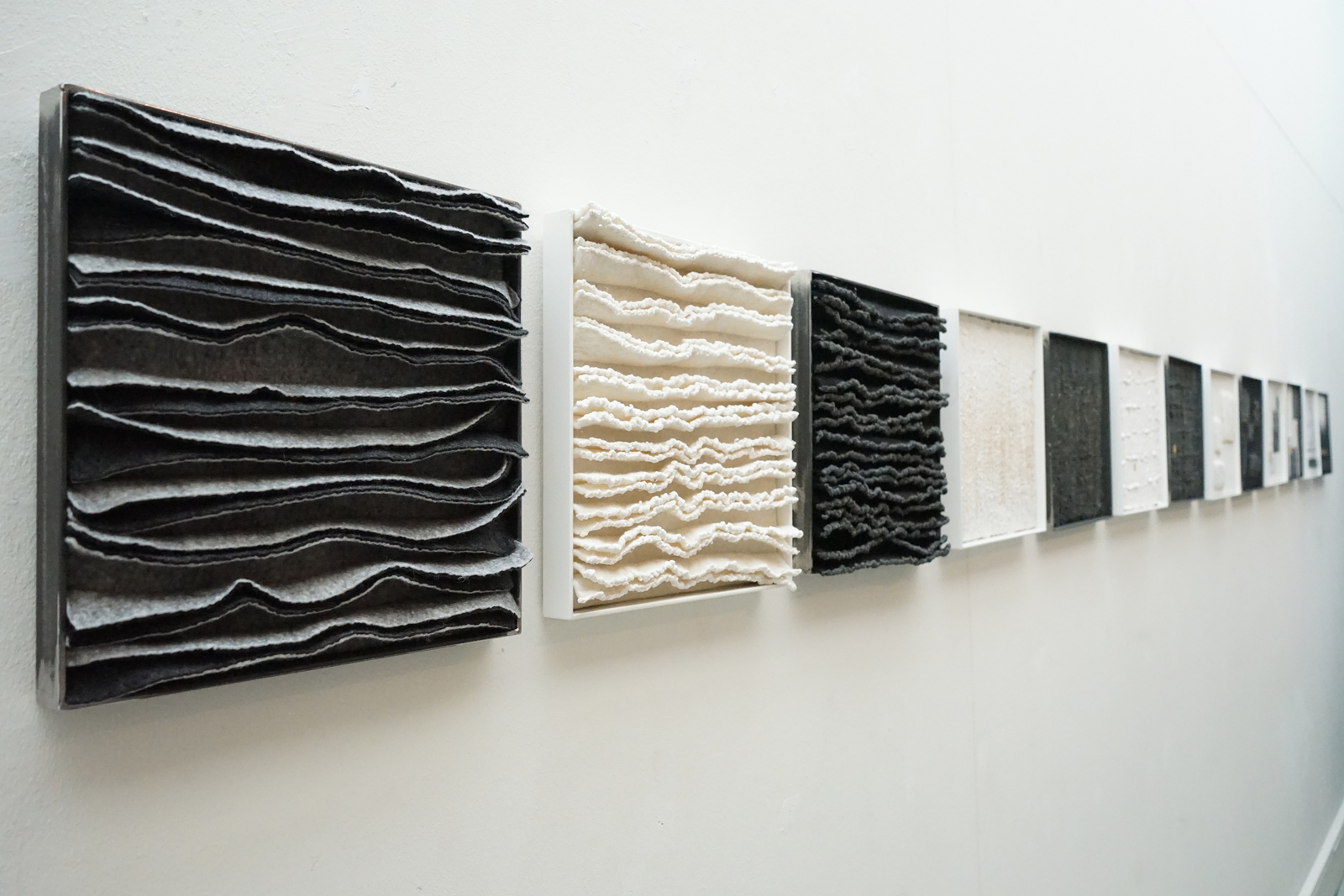 2 luik 30 x 30 koraal zwart wit